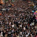 Rekordna poseta na oktoberfestu Pivo pilo više od 7 miliona ljudi krigla koštala i 15 evra