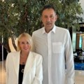 (Foto) Vlade Divac u haljini: Urnebesna fotografija legendarnog košarkaša zapalila internet - Svi komentarišu njegov…