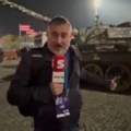 Začuđeni španski novinar: „Šta će ovo ispred fudbalskog stadiona?!“ (video)