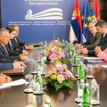Pokrajinski sekretar Markoski sa dekanima Univerziteta u Novom Sadu Puna spremnost za upis akademske 2025/2026. godine