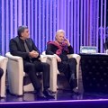 "Dođe iz butika i postane voditeljka" Poznati voditelj bez dlake na jeziku o koleginicama: "Dve godine se šetkaju kroz…