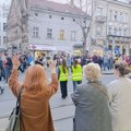 Vučić se obraća penzionerima jer više nema kome, smatra sociolog Đokica Jovanović