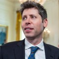 "Veštačka inteligencija menja tržište rada, ali ne vodi ka masovnim otkazima"! Altman: Ljudski faktor ostaje nezamenjiv