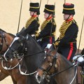 Čarls Treći na konju: Danas prva rođendanska parada za britanskog kralja