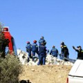 Jeziva scena na Kritu nakon zemljotresa: Stena se obrušila na turistu, jedva ga izvukli, morali odmah da mu amputiraju nogu