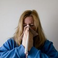 Simptomi identični Korona ili grip? Evo kako da utvrdite šta ste „pokupili“