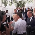 Lideri G7 otpevali rođendansku pesmicu Šolcu: Nikad nisam video Olafa da mu je ovako neprijatno nemački kancelar pocrveneo…