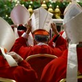 Danas počinje konklava: Kardinali pod ključem biraju novog papu u srcu Vatikana, evo šta znamo o najtajnijem procesu