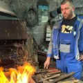 "Ljubav prema čeliku i ćumuru je posebna": Zbog ovog majstora više nema nijedne tupe sekire u ivanjičkom selu