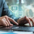 Veštačka inteligencija u medijima u Srbiji 2025: Koristan asistent, a ne zamena za novinare