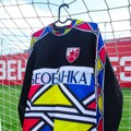 Simbol jedne epohe, nezaboravnog derbija i legende kluba: Retro dres Zvezdinog golmana u prodaji