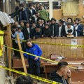 Drama u sinagogi: Policija došla da zatrpa tunel koji su Jevreji mesecima kopali da bi stigli do ženskog toaleta: Izbio haos…
