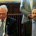 Hil i Žofre na sastanku poslaničkih grupa – uvreda birača i Skupštine Srbije