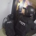 Policija, ruke gore, lezi dole! Uhapšeni pripadnici auto-mafije s kokainom, objavljen snimak filmske akcije policijie…