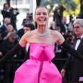Eva hercigova U neviđenom izdanju: Novi Pireli kalendar donosi tanju prirodne ženstvenosti