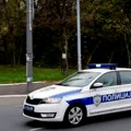 Pao blokader u Aranđelovcu: ispumpavao gume na kolima, policija otkrila da već ima dosije