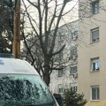 Struja ubila mladića (21)! Tragedija kod Petrovca na Mlavi: Cev „betonjerke“ zakačila dalekovod, umro na licu mesta