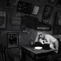 Samostalna izložba fotografija „Anatomija pogleda – portreti i autoportreti” Ivana Stojanovića u galeriji Kulturnog centra…