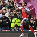 Arsenal pobedio Lids i izbio na drugo mesto Premijer lige