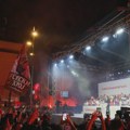 Skup SNS-a u Nišu: Obratili se Tomislav Nikolić i Milorad Dodik, okolne ulice zatvorene za saobraćaj, policija raspoređena po…