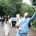 "Plačem kad sam sa mojim roditeljima" Pevač se slomio, savladale ga emocije: "Od porodice sve kreće"