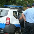 Tokom svađe repetirao pištolj: Muškarac uhapšen jer je pretio vatrenim oružjem ispred kafane u Bijeljini