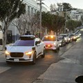 VIDEO: San Francisko dozvolio više robotaksija na ulicama, dan posle oni izazvali kolaps