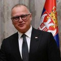 Ministar Vesić najavio nabavku zelenih pumpi: Svaka će imati dva ili tri punjača