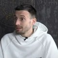 Aleksa Avramović usred emisije lomio tanjire! (VIDEO)