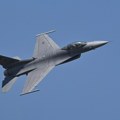 Holandija isporučila Ukrajini prvi kontignet aviona F-16