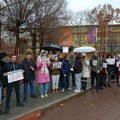 FOTO i VIDEO: Sa javnog časa ispred Tehničke škole poručeno da borba mora da se pojača