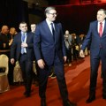 Vučić doputovao u Banjaluku, dočekao ga Dodik