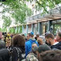 Studenti u blokadi Pravnog fakulteta u Novom Sadu ogradili se od LSV-a i skupa ispred Palate pravde