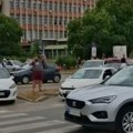 Više stotina automobila sa studentima i građanima Novog Sada pošlo za Beograd