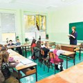 Koliko zarađuju nastavnici u Francuskoj? Plate im se drastično razlikuju po školama, evo kojoj grupi je najbolje