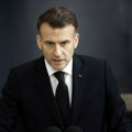 Makron: Iran da prekine napade u regionu i okonča blokadu Ormuza