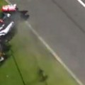 Stravičan udes velikog talenta iz Britanije na trci Formule 1, izašao iz bolida sa vidnom povredom
