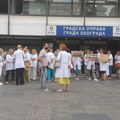 Nova ekonomija: Država pustila plate radnicima Apoteke Beograd