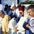 Muškarac i žena brutalno pogubljeni zbog poljupca u džamiji: Bizarna smrtna kazna šokirala svet