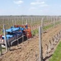Prvi poljoprivredni robot u Srbiji