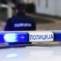 U Sremskoj Mitrovici uhapšen diler heroina: Policija mu pronašla devet paketića i revolver sa mecima (foto)