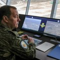 Medvedev: Zapad propada, dok Rusija ide pravim putem