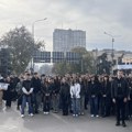Gimnazijalci protestovali u znak podrške Dijani Hrka