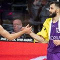 Javio se Miško Ražnatović: Bivši košarkaš Partizana ostaje u Španiji