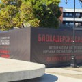 Šator „Crna kutija – Blokaderska Srbija“ postavljena i na Gradskom trgu u Leskovcu