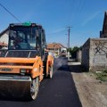 Intenzivni radovi na asfaltiranju i popravkama ulica
