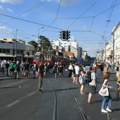 Vozilo počasnog konzula Estonije probilo blokadu kod Bogoslovije