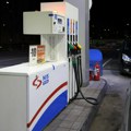 Nestašice nema, kao ni ograničenja! Oglasio se NIS: Ako vam odbiju stranu karticu na pumpi, gorivo lako možete da platite na…