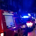 Požar u kući u Zemunu: Troje dece hitno prevezeno u Tiršovu