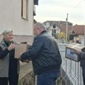 Gradonačelnik Cvetanović uručio pakete pomoći penzionerima u naseljima Hisar i Stara stočna pijaca